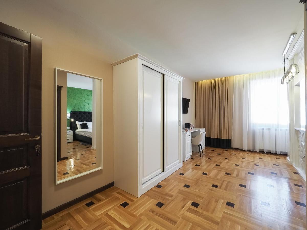 Boutique 4*